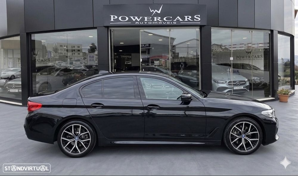 BMW 530 e Pack Desportivo M - 9