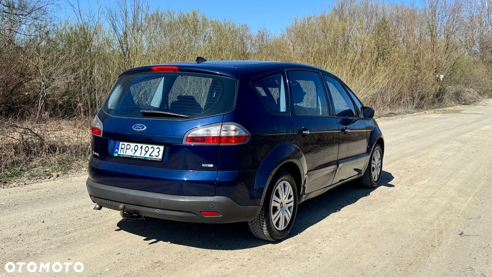 Ford S-Max 2.0 TDCi DPF Titanium - 6