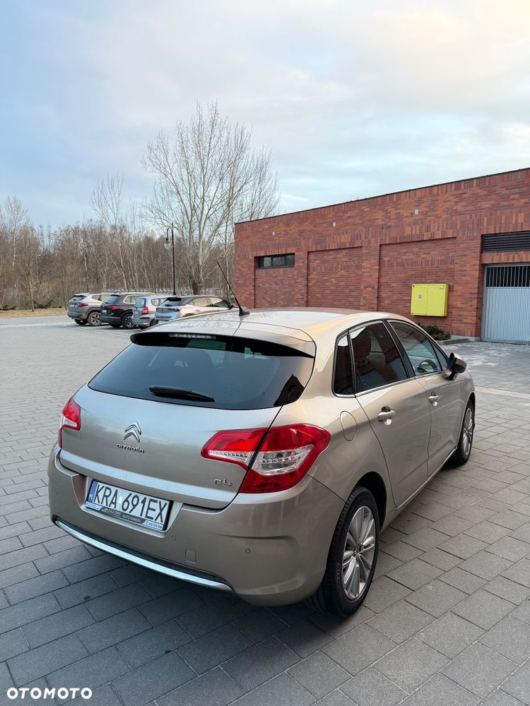 Citroën C4 1.6 VTi Exclusive - 16