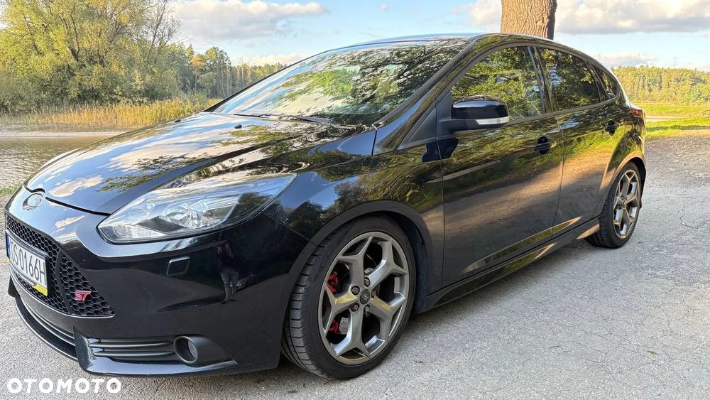 Ford Focus ST - 7