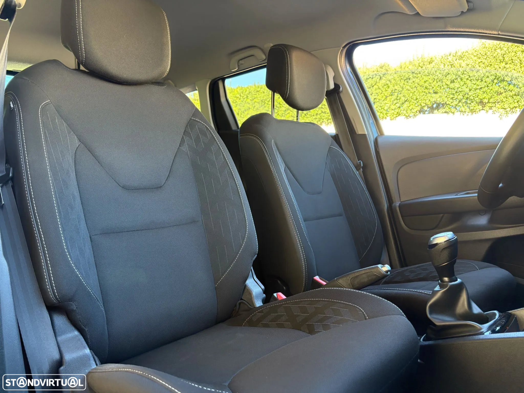 Renault Clio Sport Tourer 0.9 TCe Limited Edition - 6