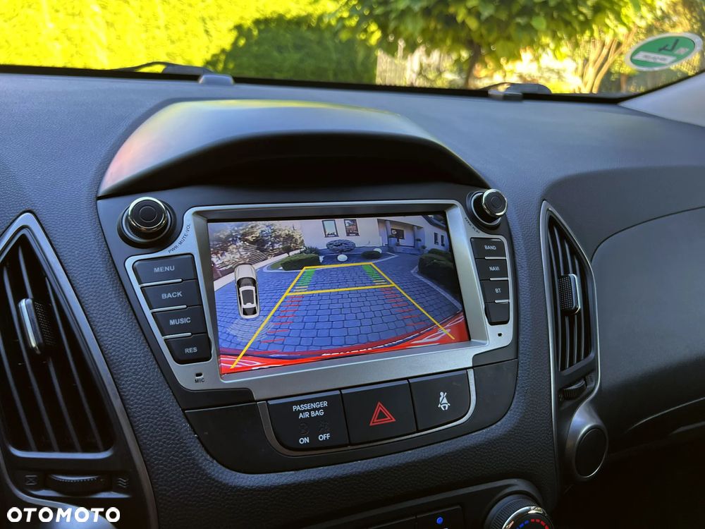 Hyundai ix35 1.6 2WD Fifa World Cup Edition - 33