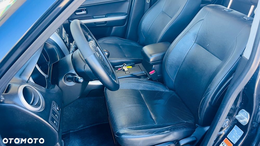 Suzuki Grand Vitara 1.9 DDiS Premium EU5 - 7
