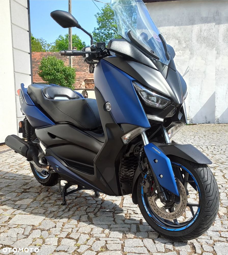 Yamaha X-max - 1