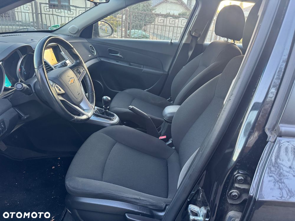 Chevrolet Cruze 1.7 D LT+ Premium - 11