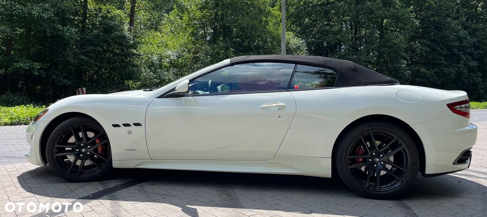 Maserati GranCabrio Sport - 7