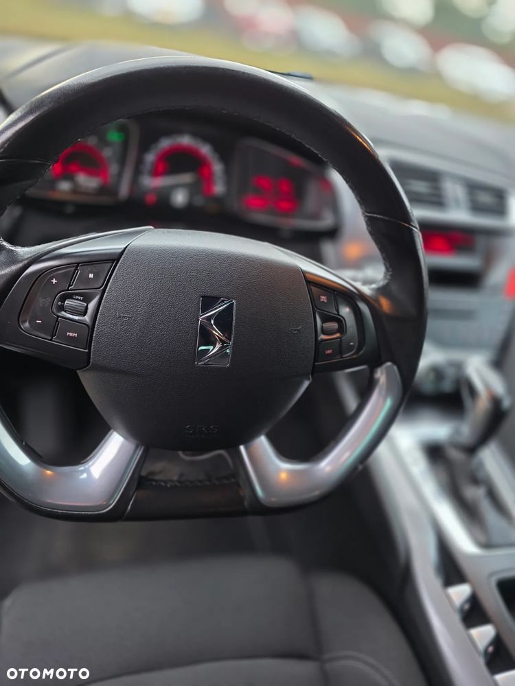 Citroën DS5 THP 155 Chic - 14