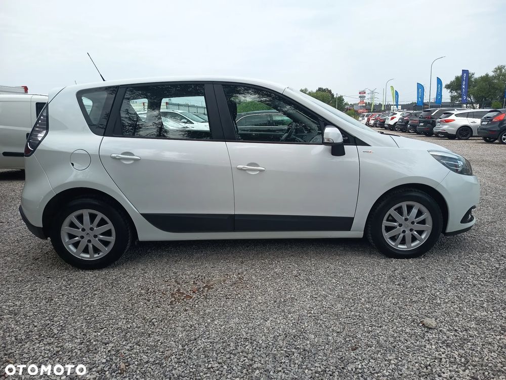 Renault Scenic 1.6 16V 110 TomTom Edition - 8