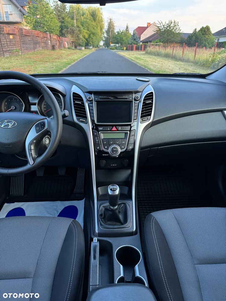 Hyundai i30 1.6 Fifa World Cup Edition - 12