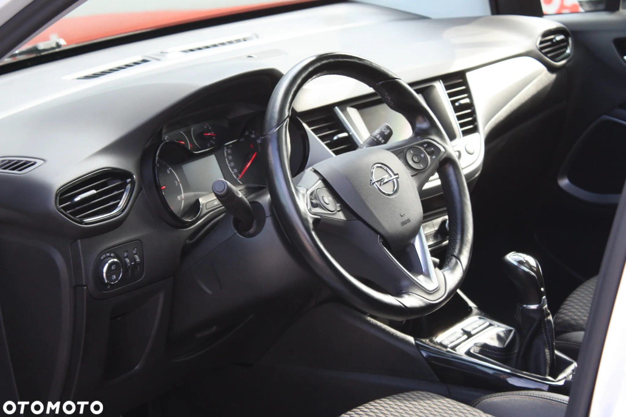 Opel Crossland X 1.2 T Edition S&S - 20