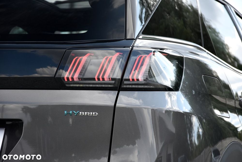 Peugeot 3008 1.6 PureTech HYbrid GT Line S&S EAT8 - 14