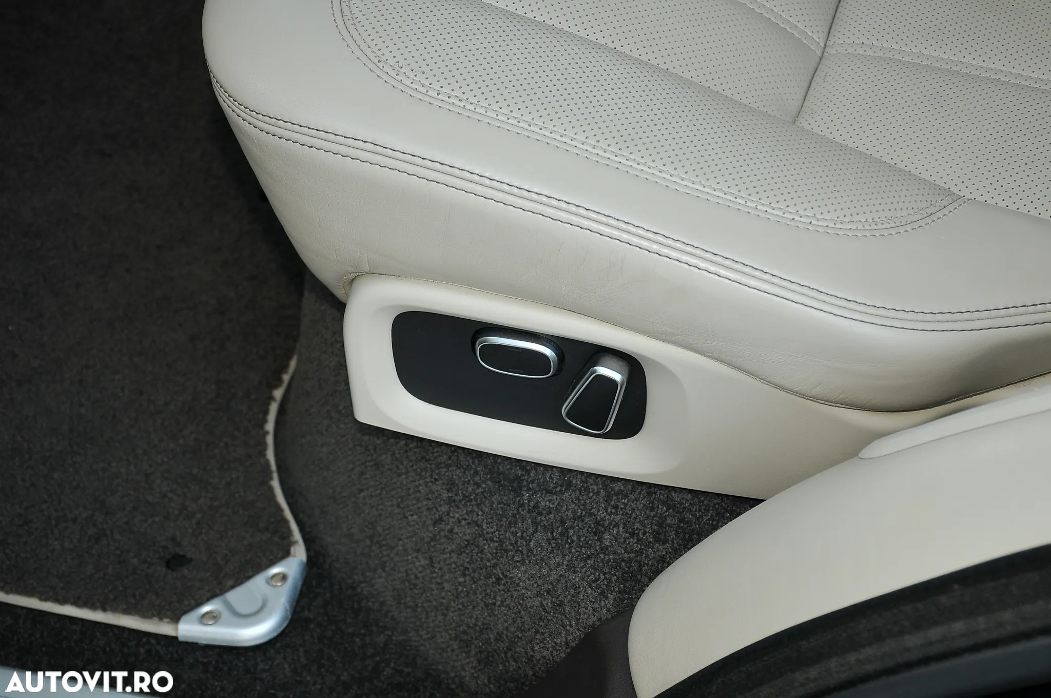 Land Rover Range Rover LWB 5.0 I S/C Autobiography - 32