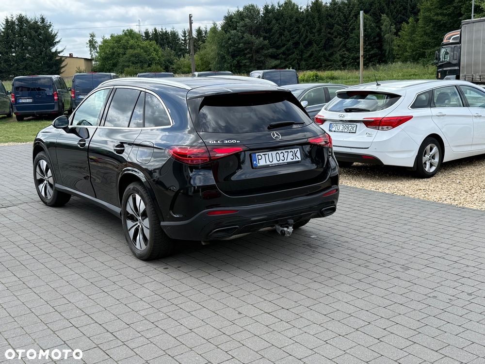 Mercedes-Benz GLC 300 de 4Matic 9G-TRONIC - 5