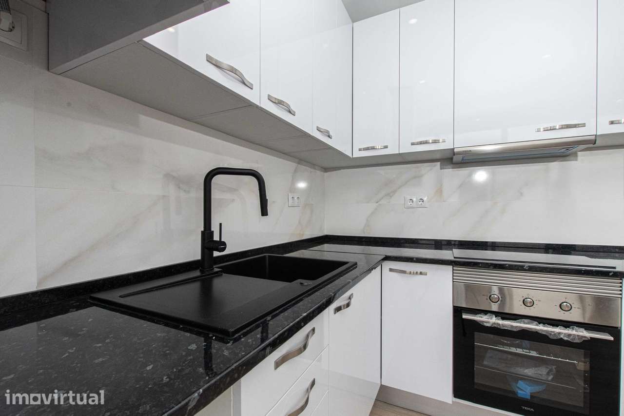 T3 Totalmente Remodelado c/ Vista Rio|5º Andar c/ Elevador |Particular - Grande imagem: 2/24