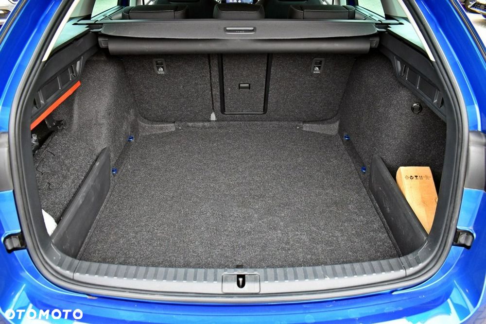 Skoda Octavia 1.5 TSI Selection - 24