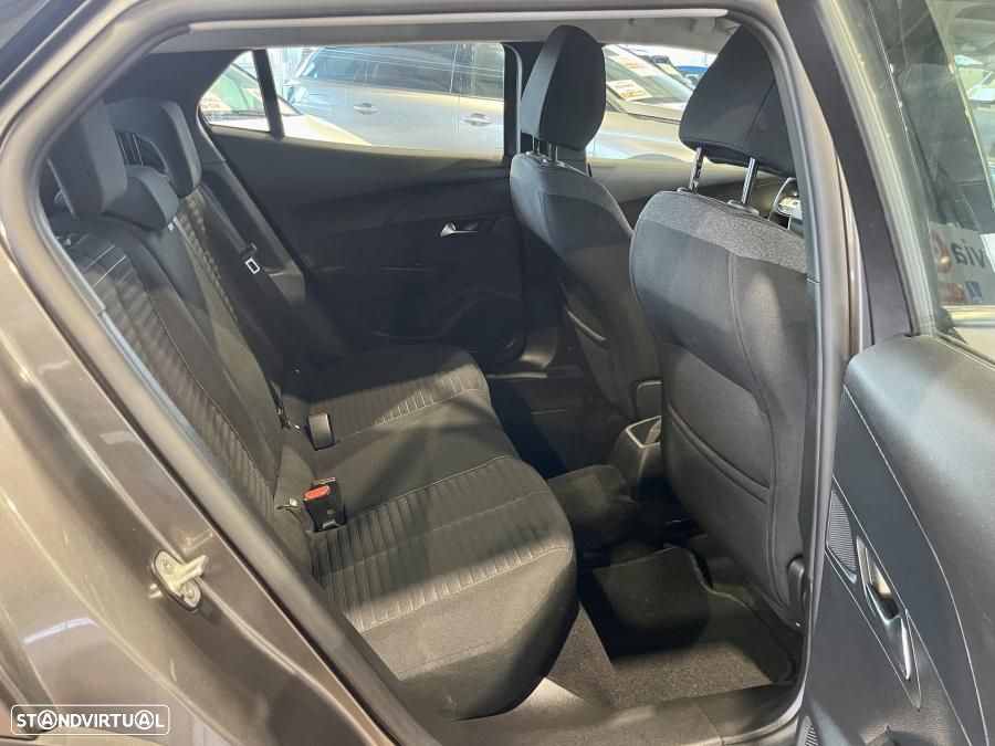 Peugeot 2008 1.2 PureTech Active Pack - 24