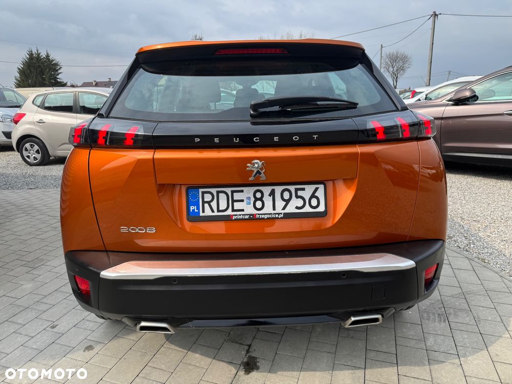 Peugeot 2008 1.2 PureTech Active S&S EAT8 - 14