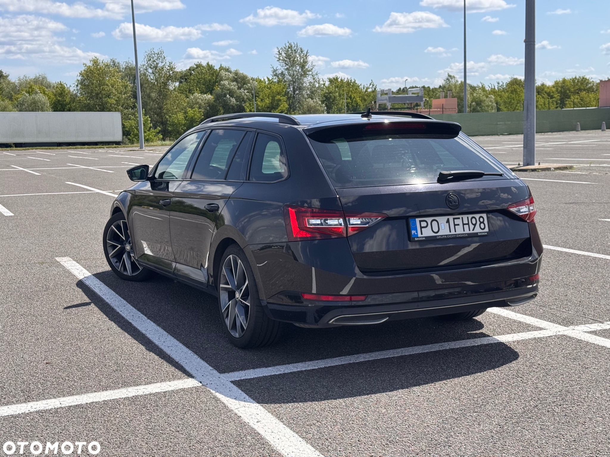 Skoda Superb 2.0 TSI Sportline DSG - 7