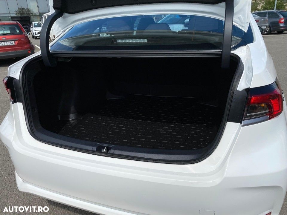 Toyota Corolla - 19