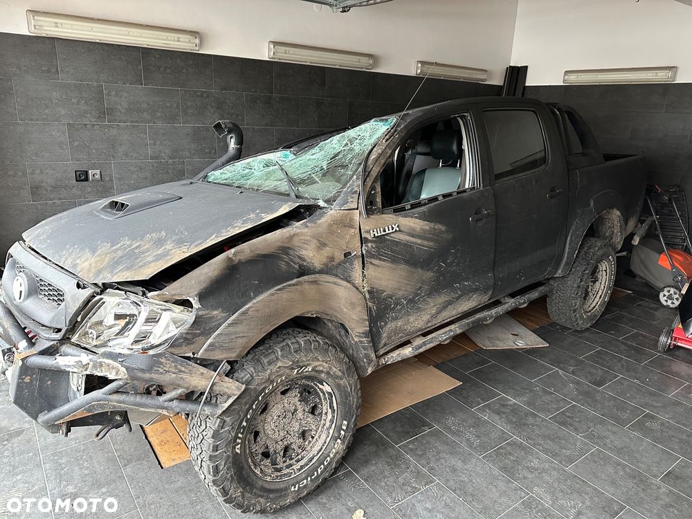 Toyota Hilux 3.0 D-4D Sol - 1