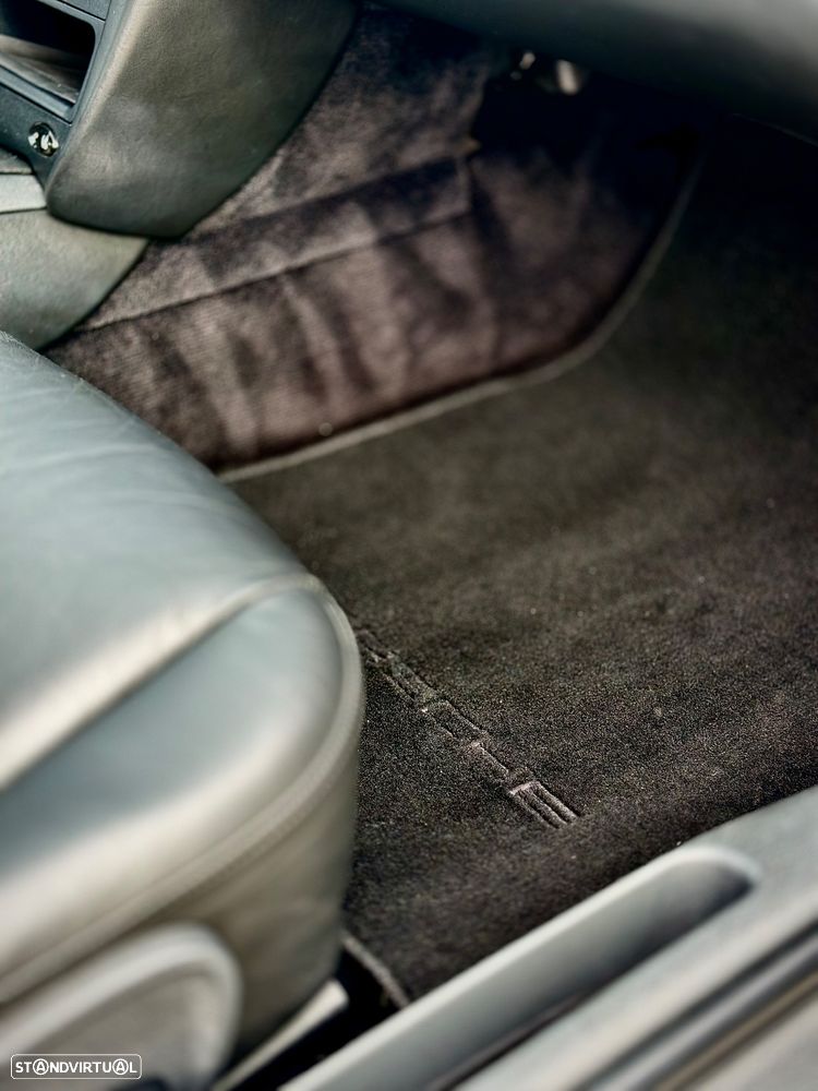 Porsche 911 (996) Carrera Coupé - 16