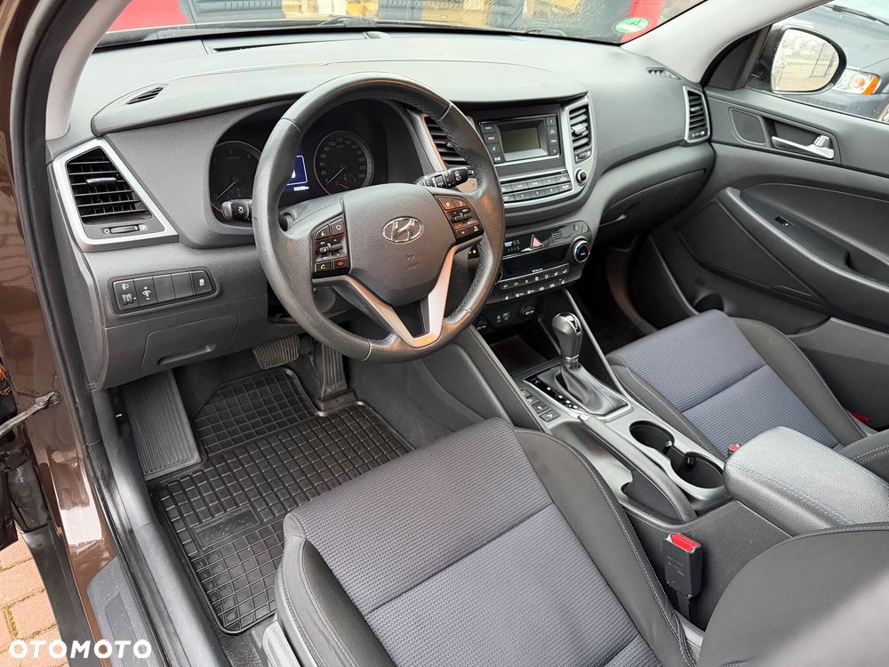 Hyundai Tucson blue 1.7 CRDi 2WD DCT Style - 11