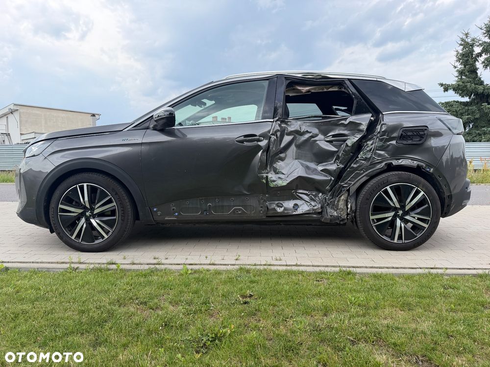 Peugeot 3008 - 17