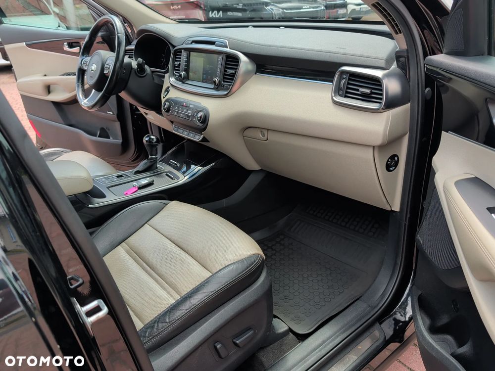 Kia Sorento 2.0 CRDI XL - 24