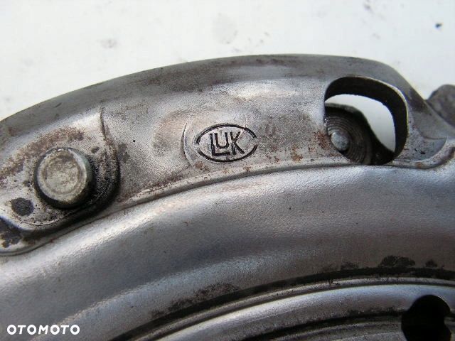 AVENSIS T22 2,0 TD KOŁO DWUMASOWE SPRZĘGŁO - 6