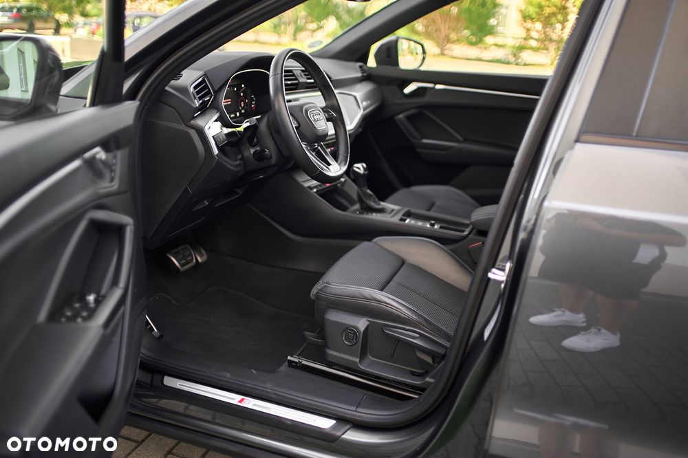 Audi Q3 35 TDI S tronic S line - 20