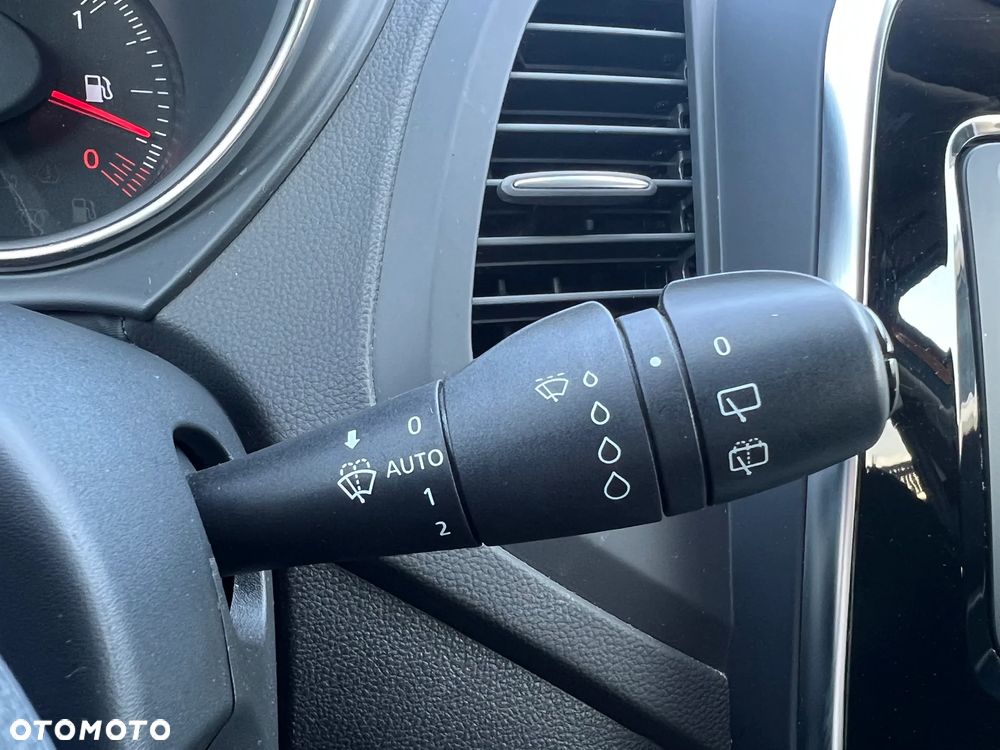 Renault Captur (ENERGY) TCe 90 LIMITED - 28