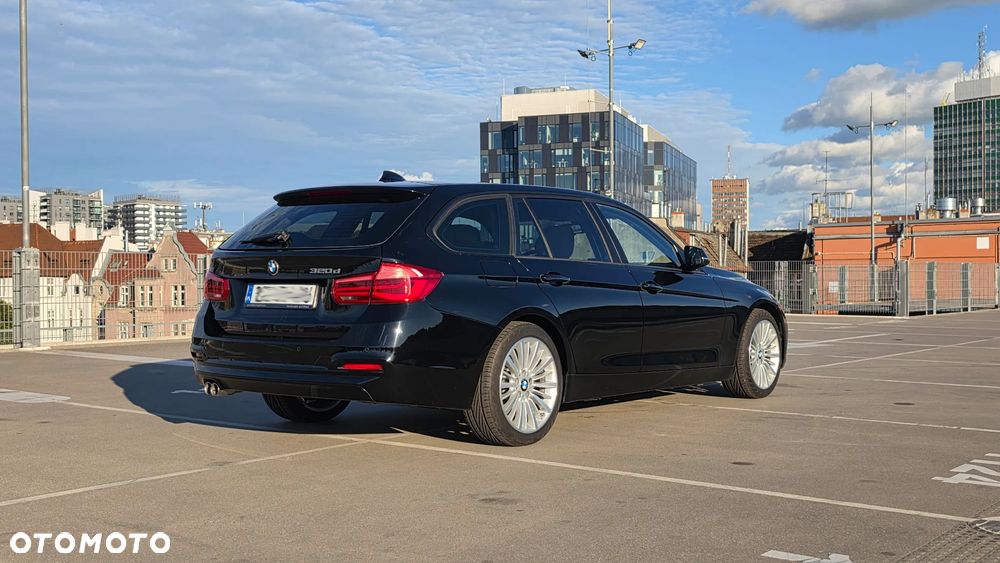 BMW Seria 3 320d - 10