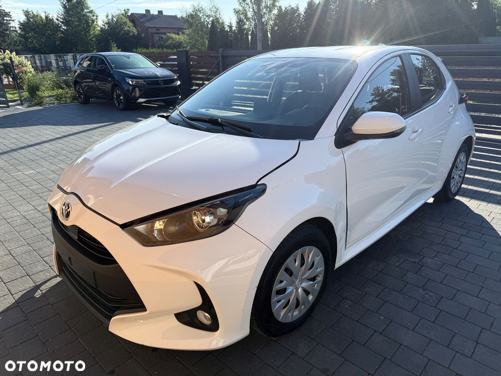 Toyota Yaris Hybrid 1.5 Active - 1