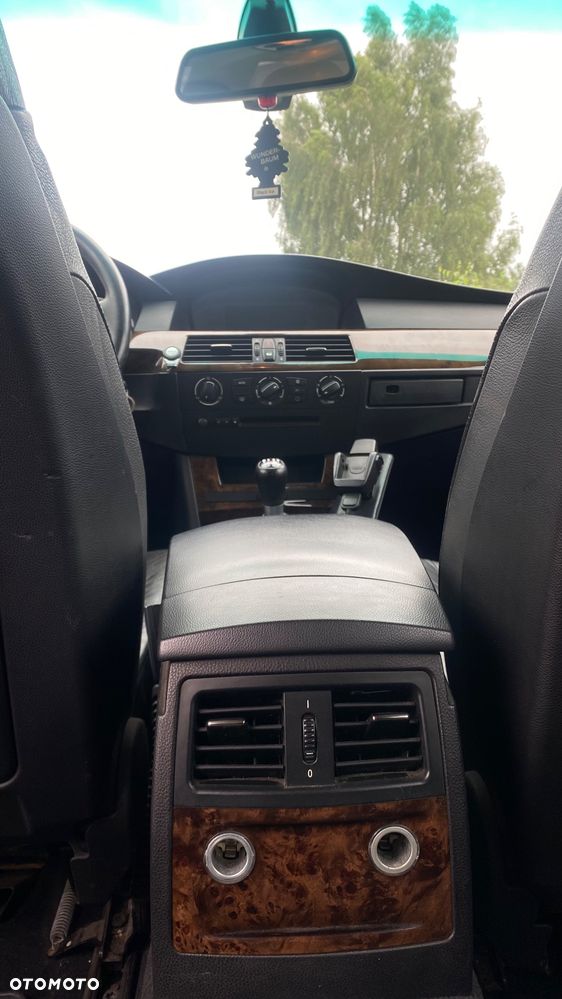 BMW Seria 5 - 13