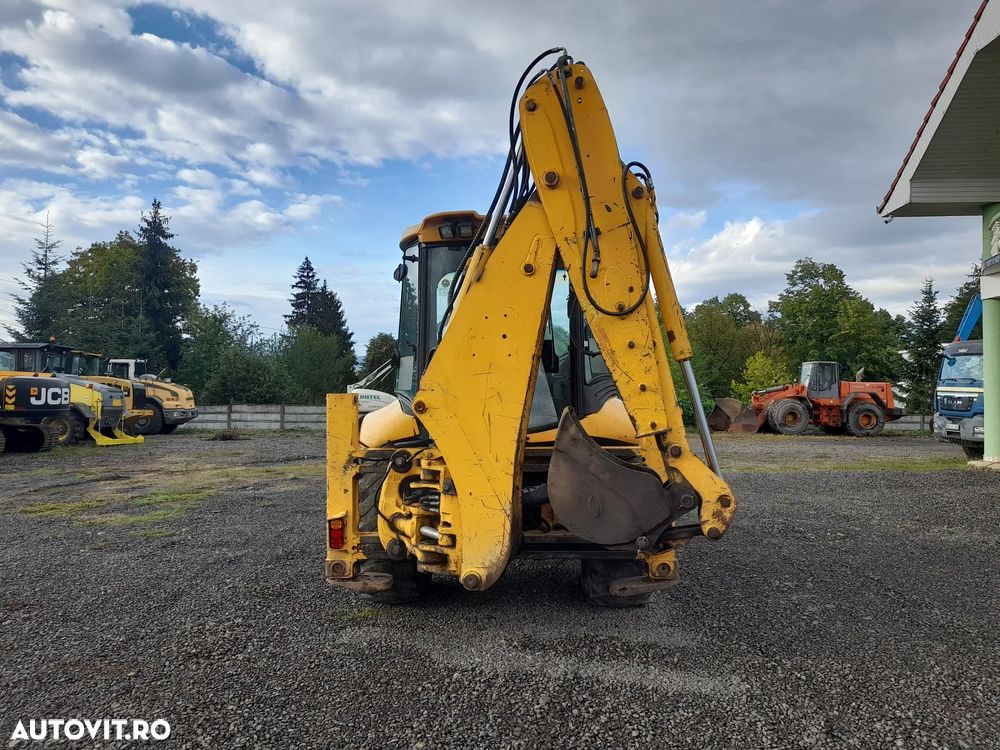 JCB 3CX - 8