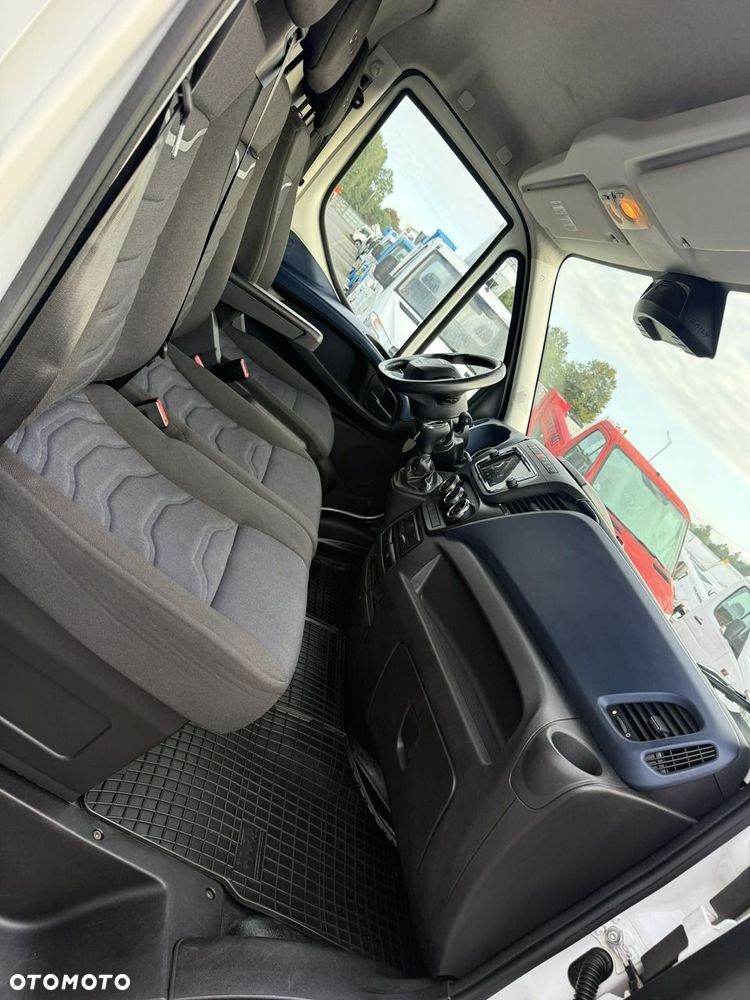Iveco Daily 35S21 - 15