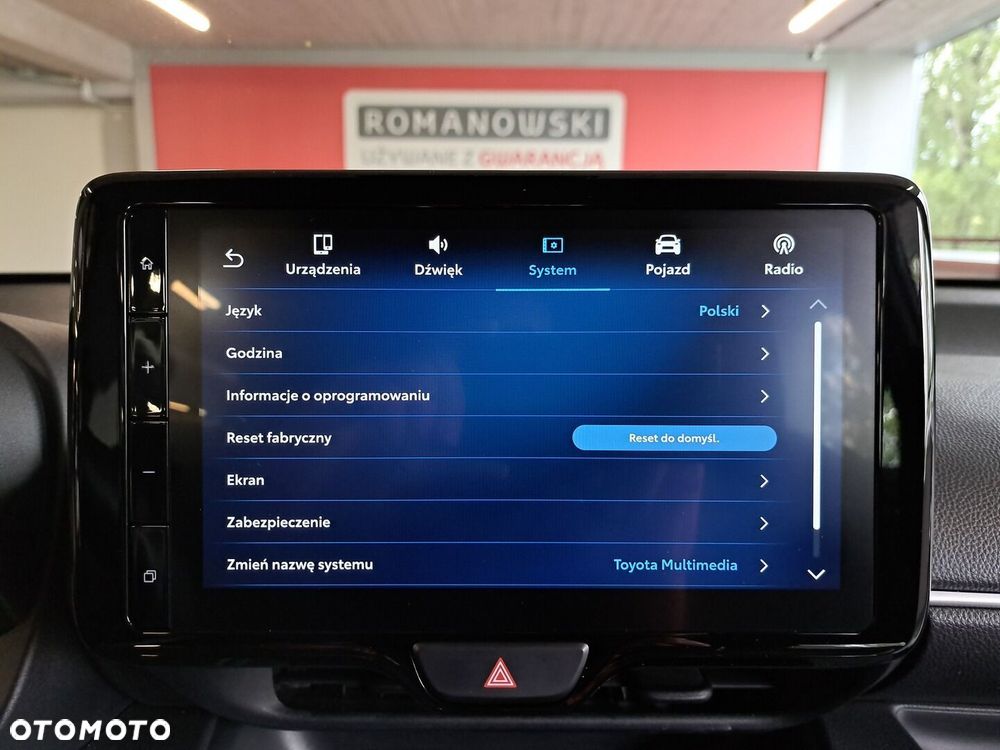 Toyota Yaris 1.5 Comfort - 24
