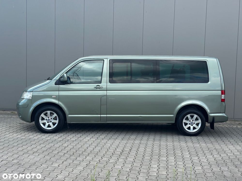 Volkswagen Caravelle - 3