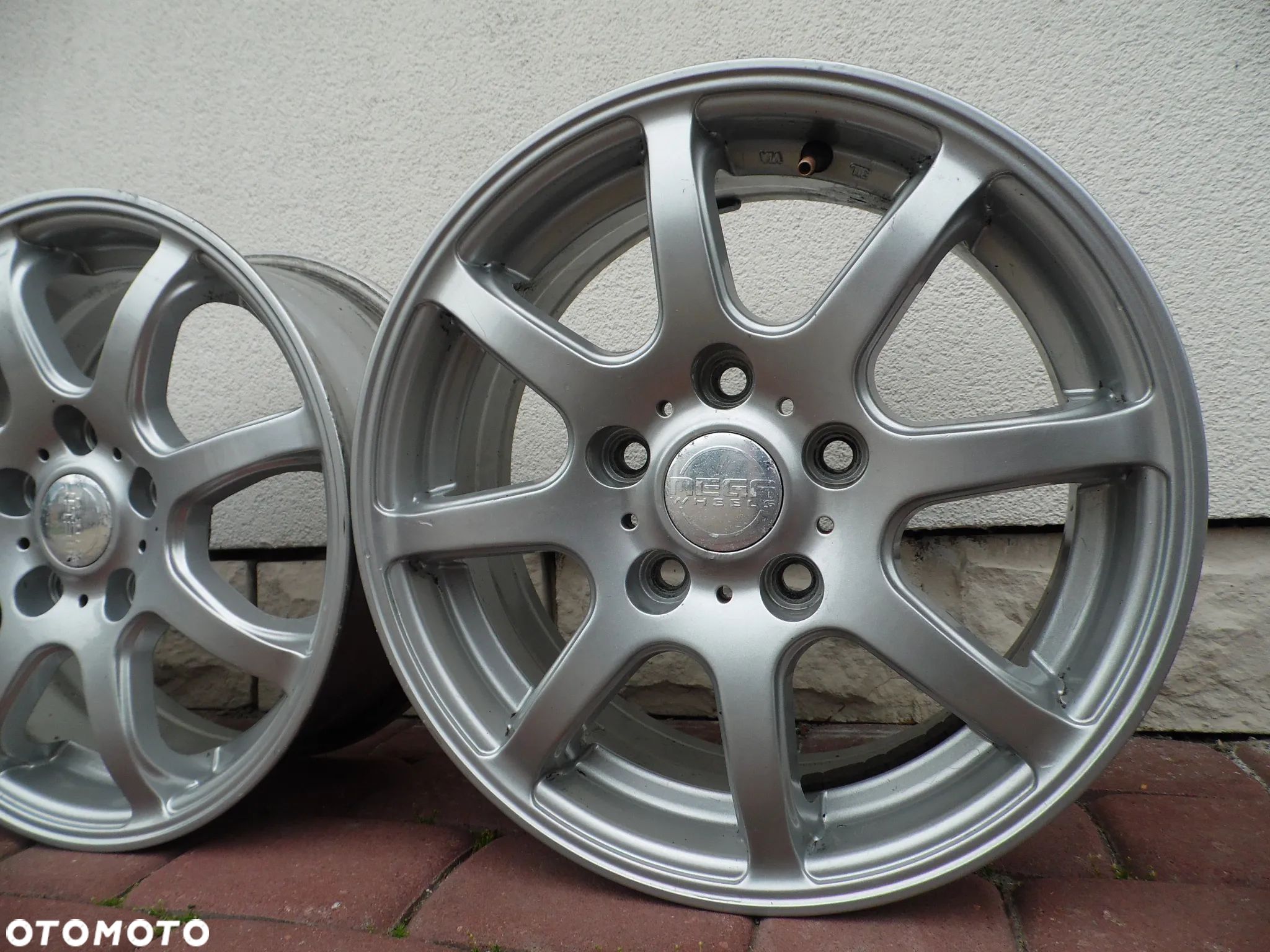 Felgi 15'' 5x114,3 KIA Venga Ceed Hyundai IX25 I30 - 1