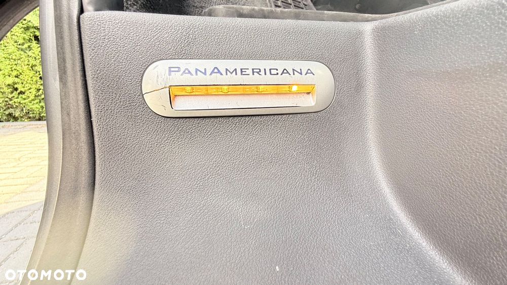Volkswagen Multivan - 15