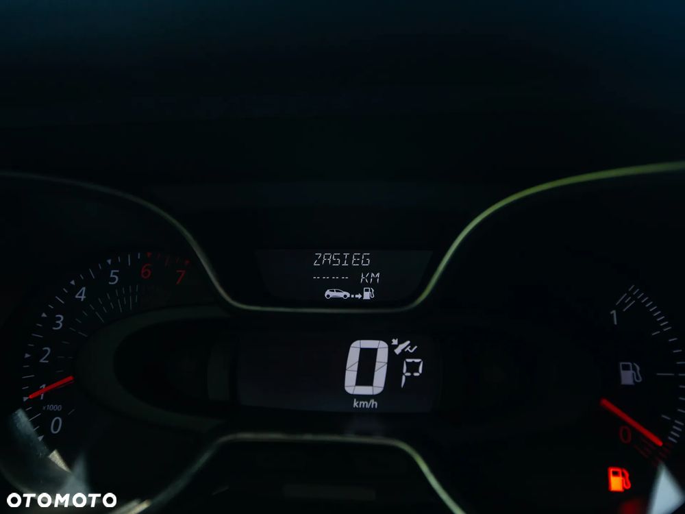 Renault Captur - 25