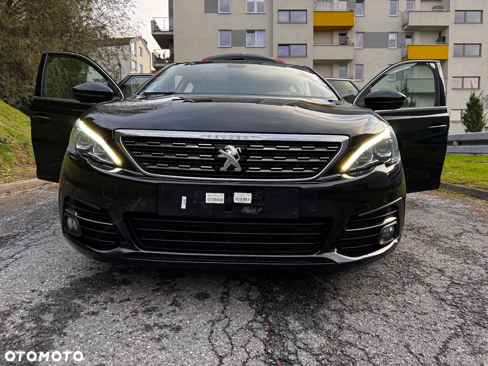 Peugeot 308 130 e-THP Stop & Start Allure - 12