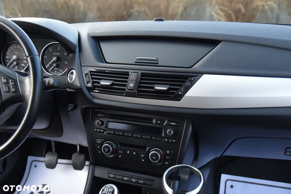 BMW X1 - 32