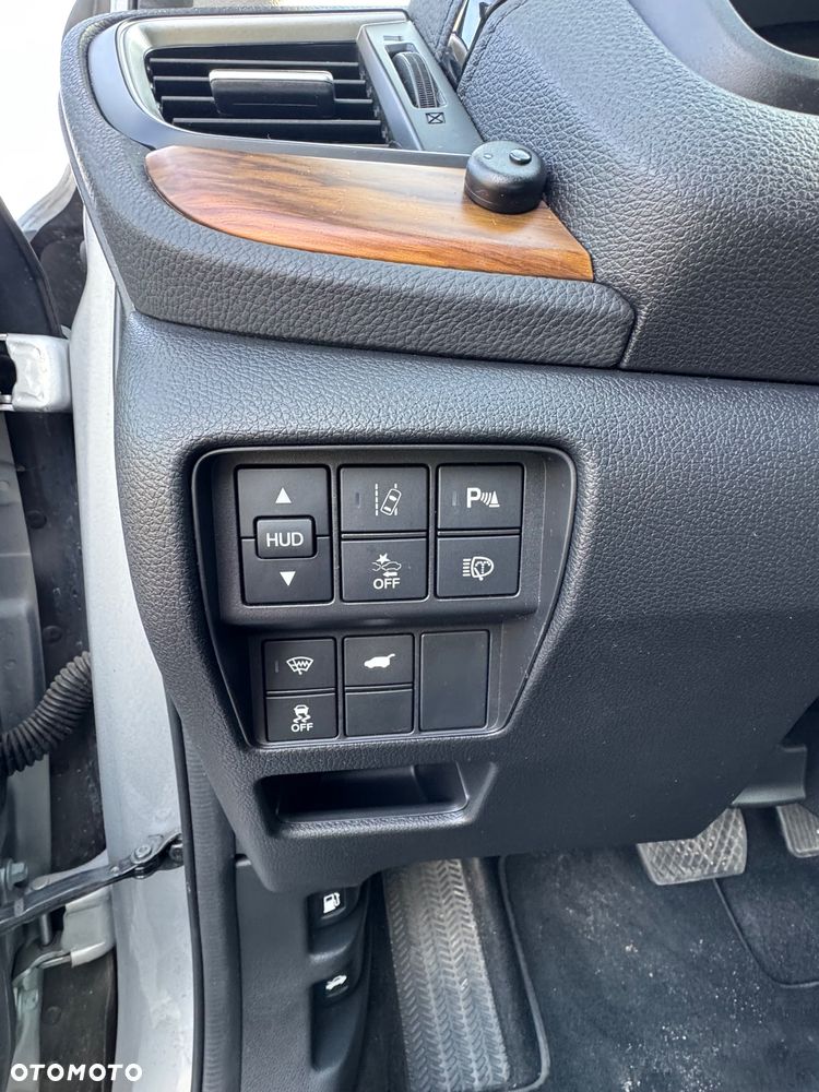 Honda CR-V 1.5 Executive (Honda Connect+) CVT - 28