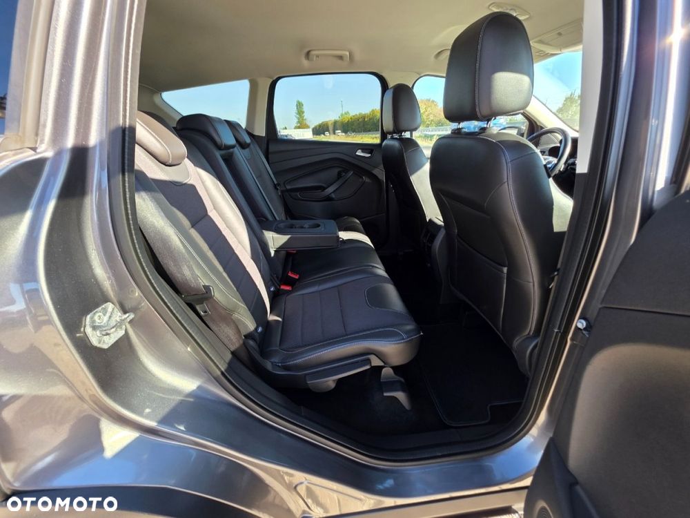 Ford Kuga - 22