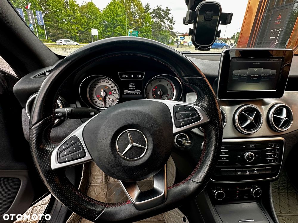 Mercedes-Benz CLA 180 d BlueEFFICIENCY Edition - 6