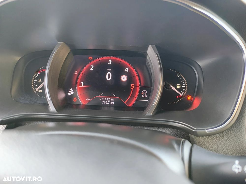 Renault Megane BLUE dCi 115 BUSINESS EDITION - 8