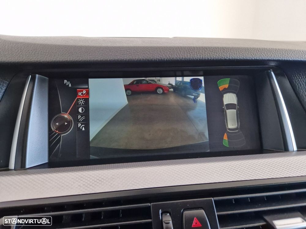 BMW 520 d Pack M Auto - 28