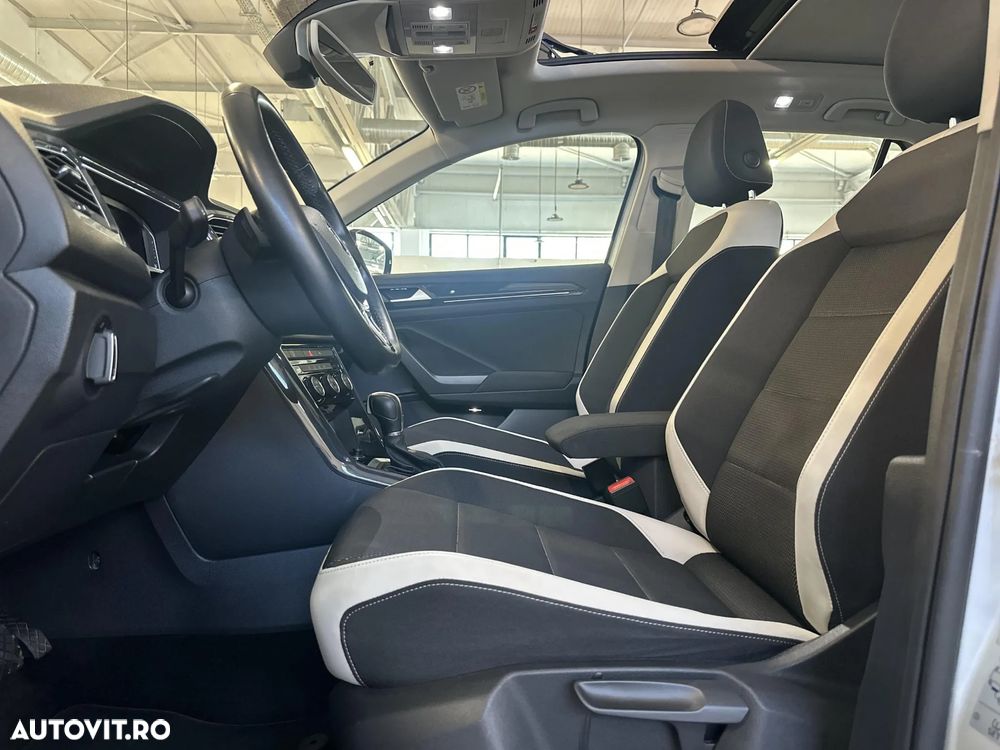 Volkswagen T-ROC - 24