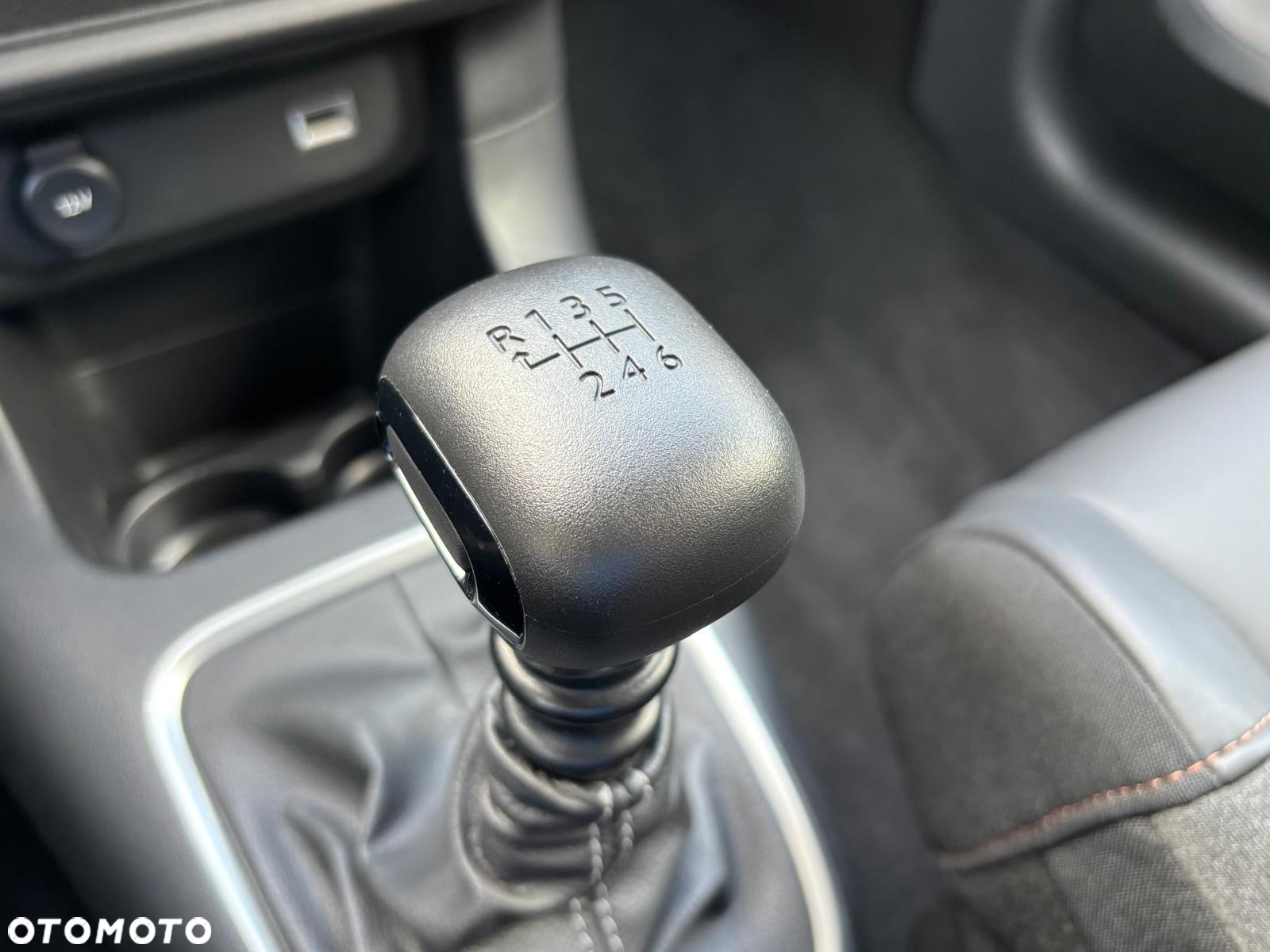 Citroën C3 1.5 BlueHDi Shine S&S - 33